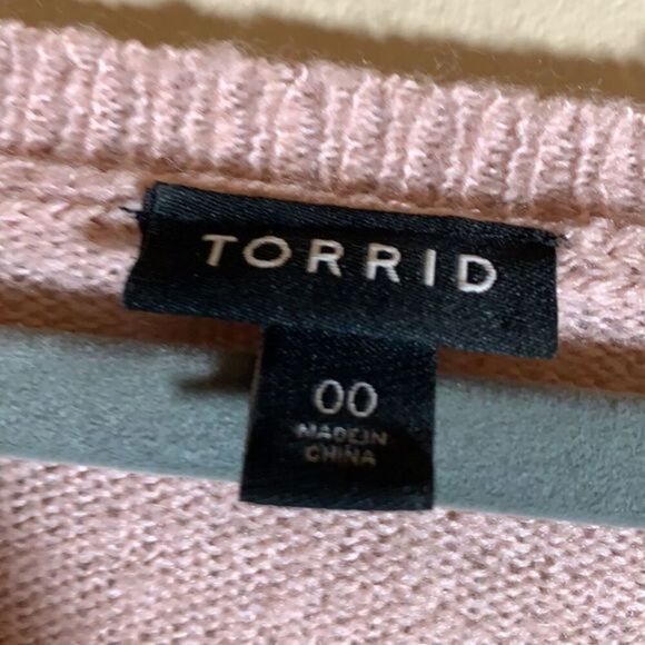 Torrid Pink Heart Sweater size 00 - Picture 4 of 8